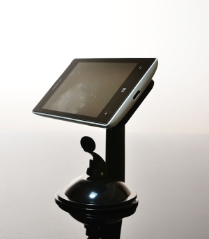 GSM stand and car glass tablet
