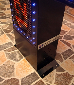 Double-sided LED cross with single loop