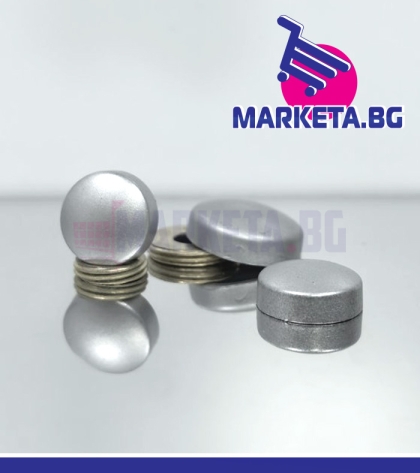 Decorative caps