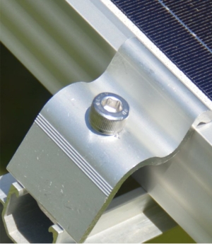 Крайна скоба, подходяща за соларни панели с дебелина на рамката 30 - 40 мм.   