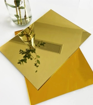 Огледален златен плексиглас 2мм